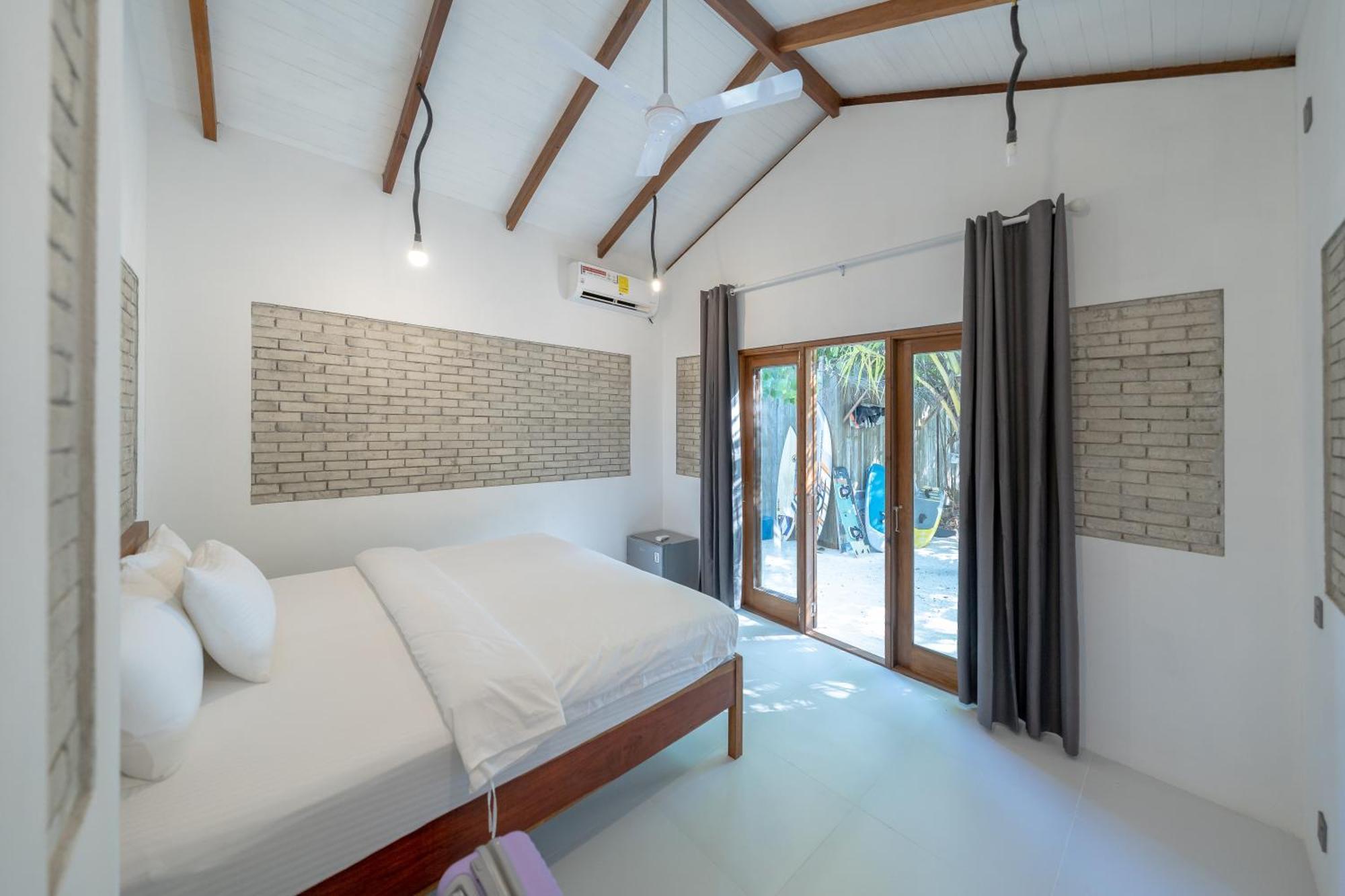 Brickwood Rasdhoo- Beach Front Exterior photo